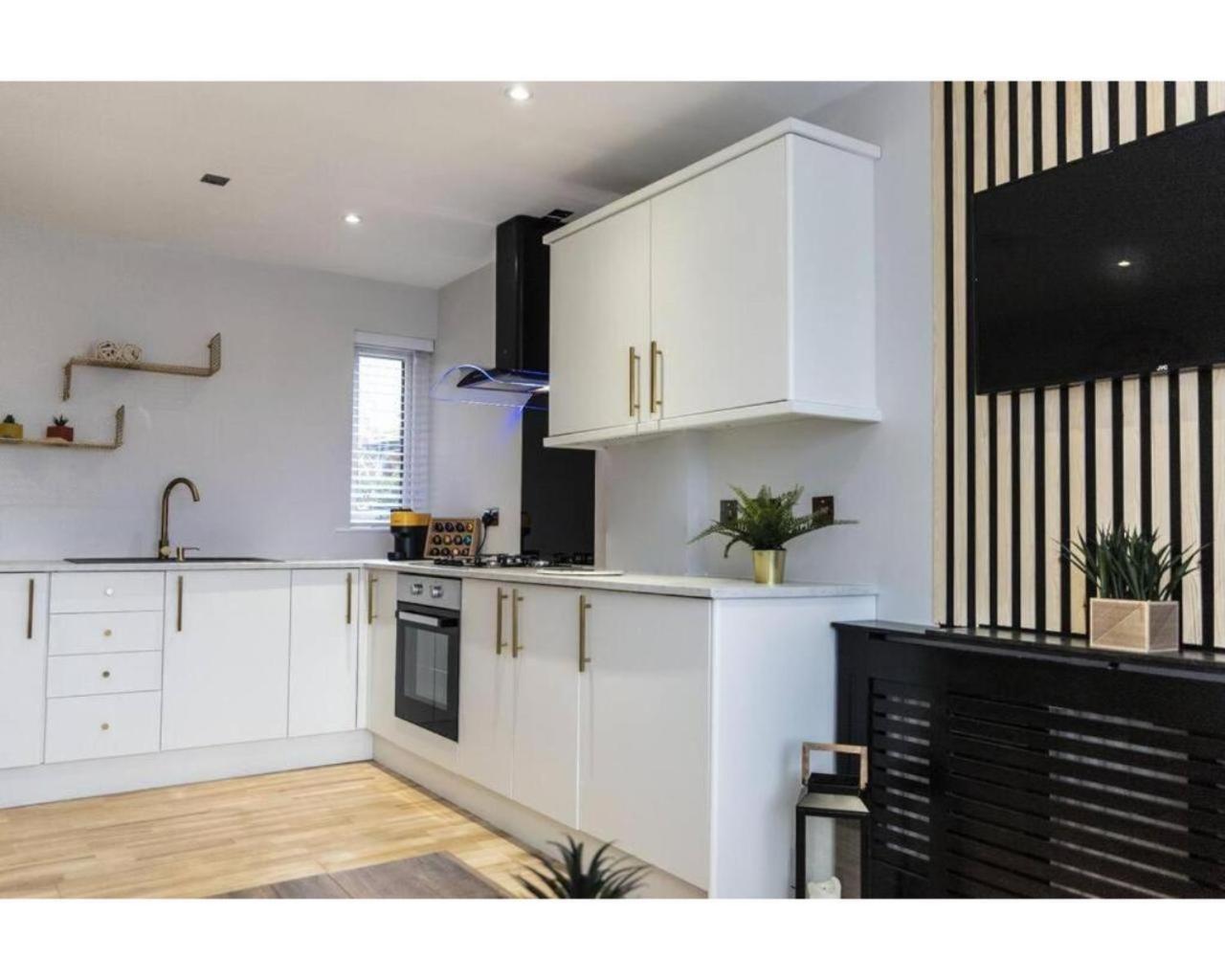 Central Belfast Apartments Queen'S Hideaway Dış mekan fotoğraf